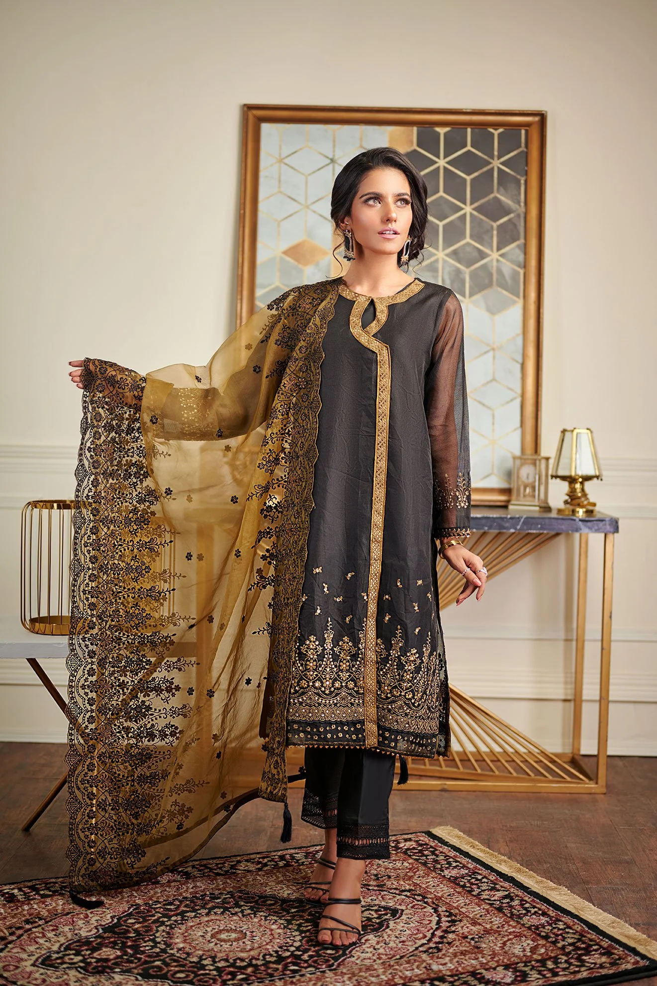 DA-1450 Black EMBROIDERED KURTA WITH DUPATTA - Image 3
