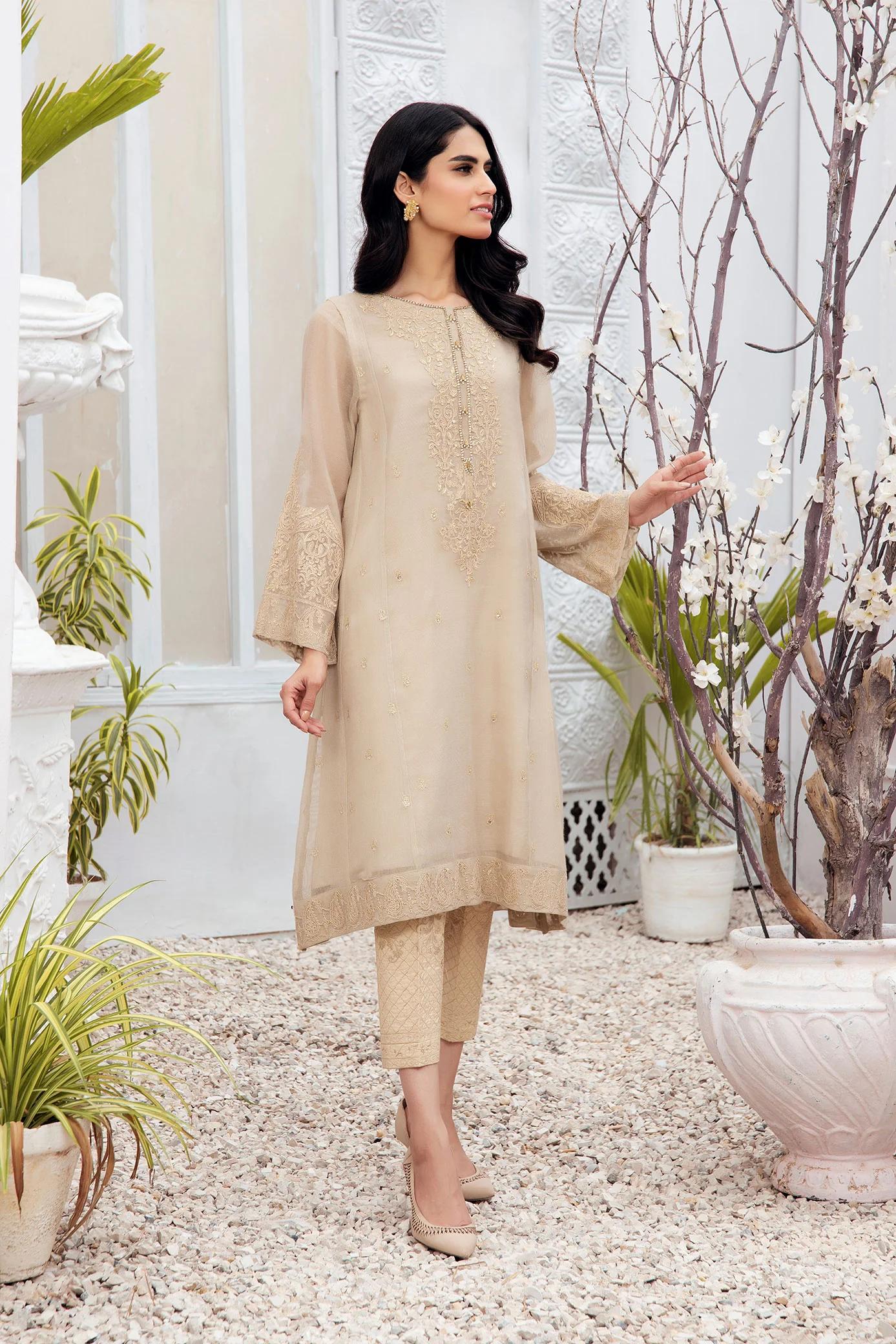 DA-1490 BEIGE EMBROIDERED KURTA - Image 3