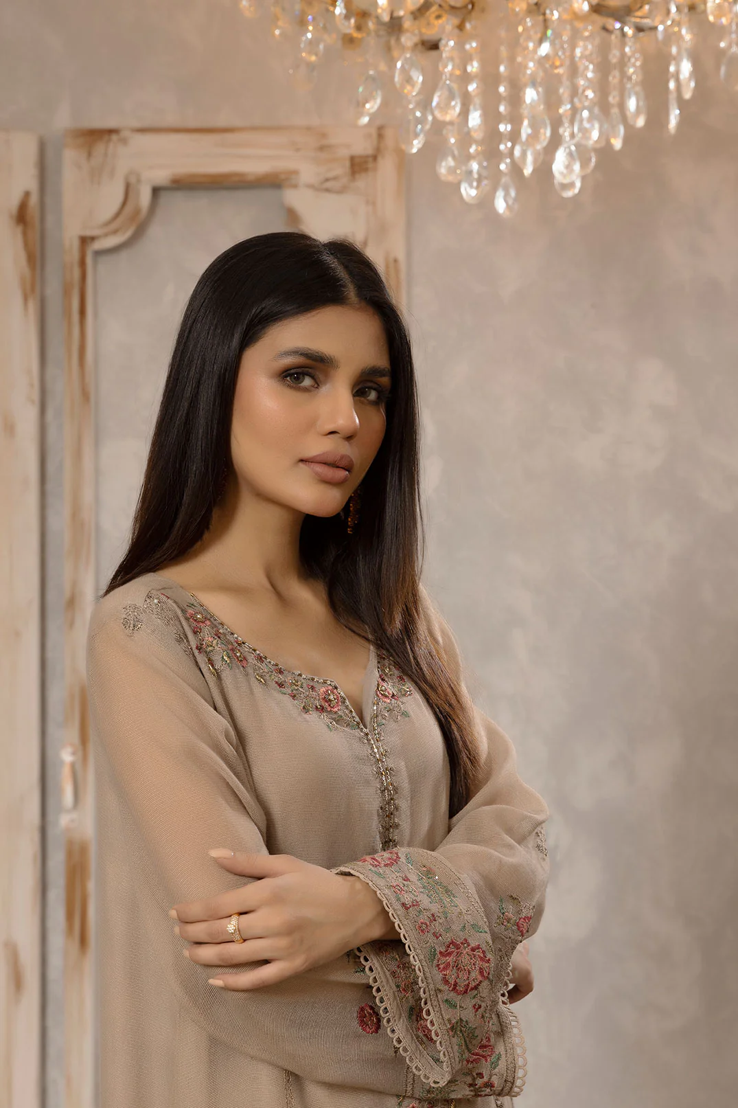 DA-1663 BEIGE EMBROIDERED KURTA - Image 3