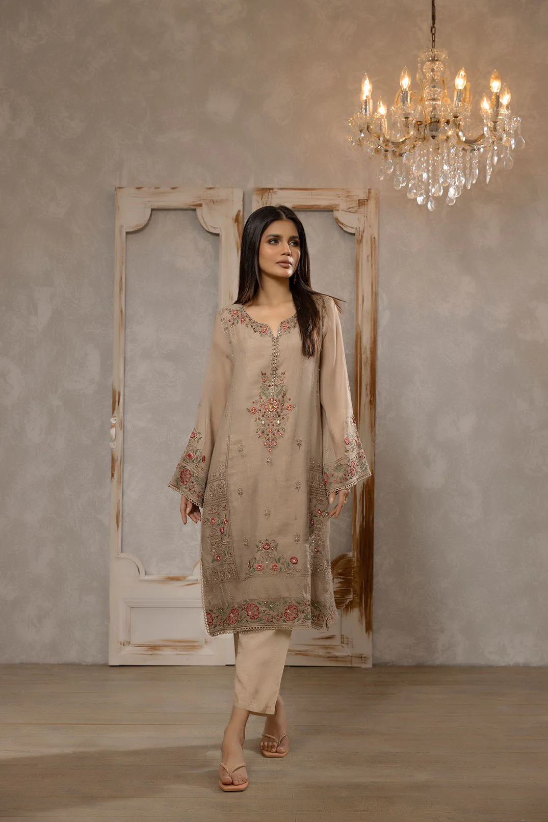 DA-1663 BEIGE EMBROIDERED KURTA - Image 4
