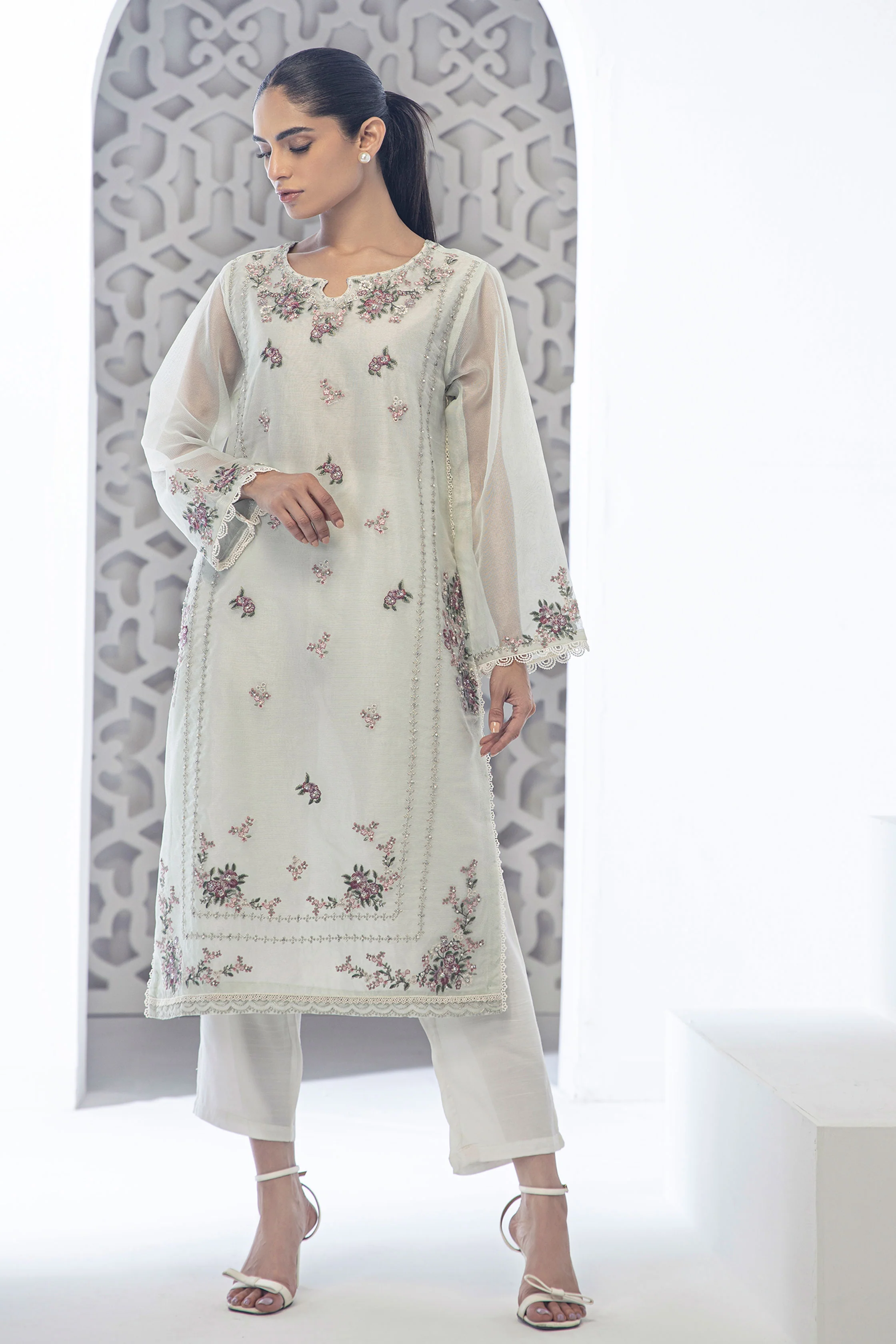 DA-2111 L-GREEN EMBROIDERED KURTA - Image 3