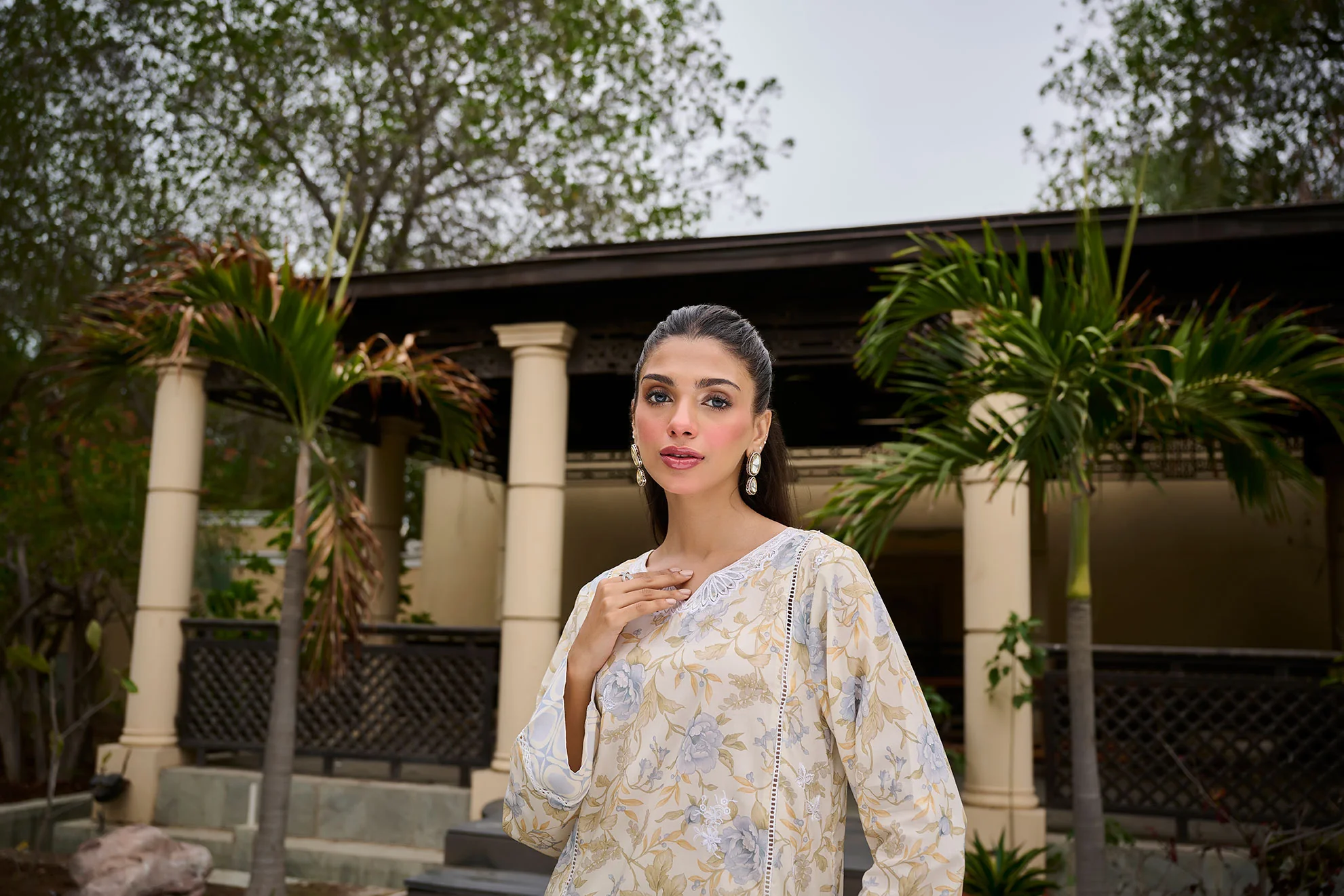 DC-0532 BEIGE EMBROIDERED KURTA - Image 5