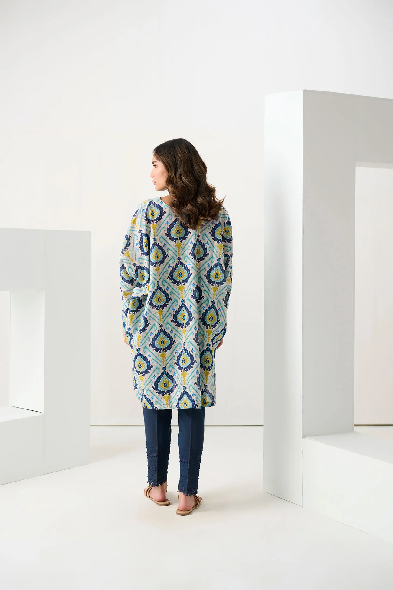 DC-0553 BLUE DIGITAL PRINTED KURTA - Image 4