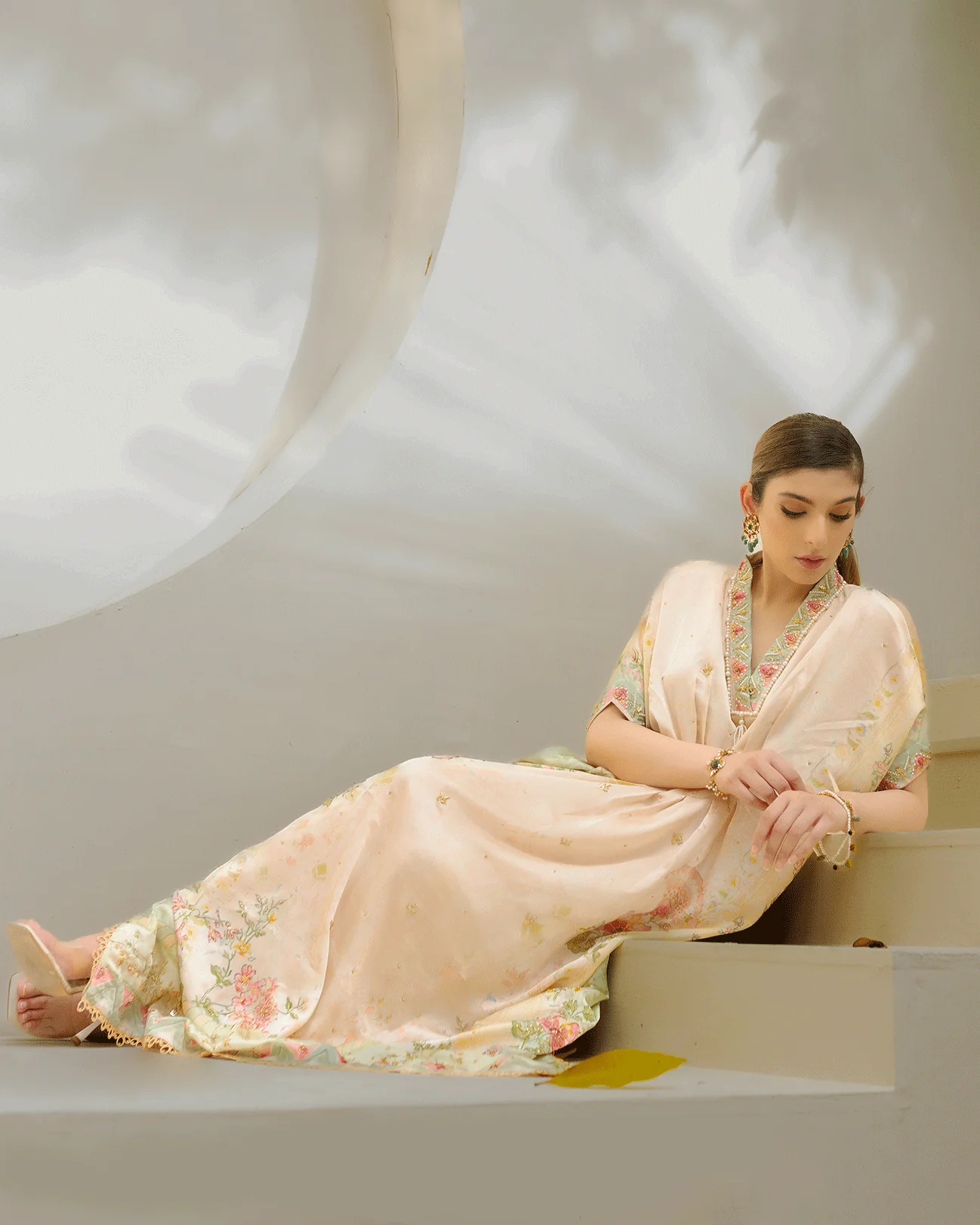 DC-2244 OFF-WHITE HAND EMBELLISHED KAFTAN - Image 5