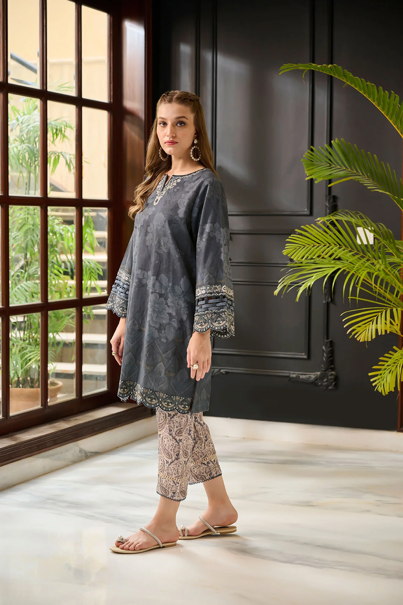 DC-2283 BLUE 2PCS  EMBROIDERED KURTA WITH TROUSER - Image 5