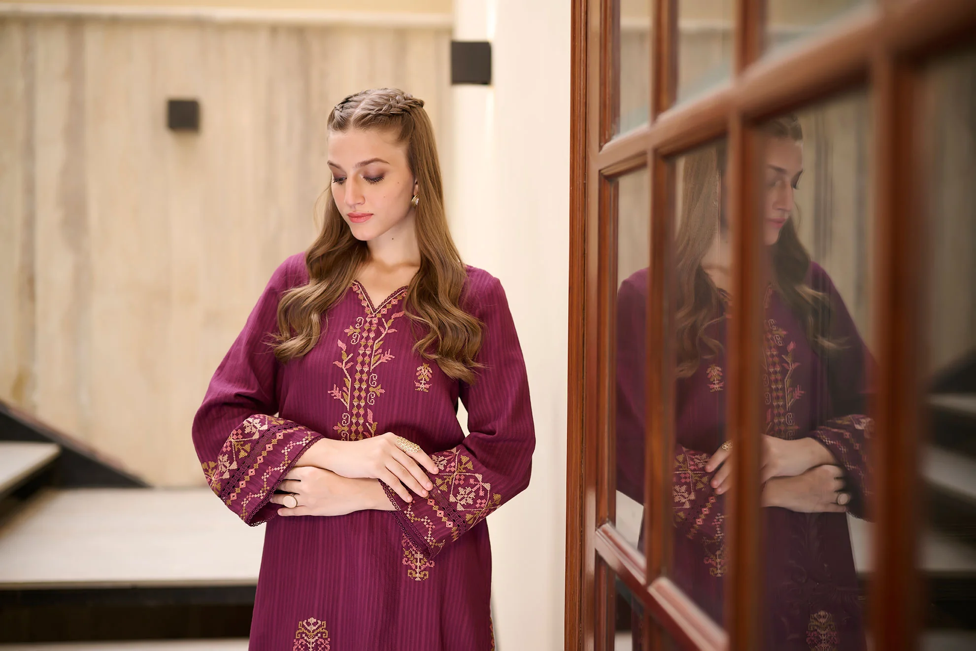 DC-2292 PURPLE 2PCS EMBROIDERED KURTA WITH TROUSER - Image 5