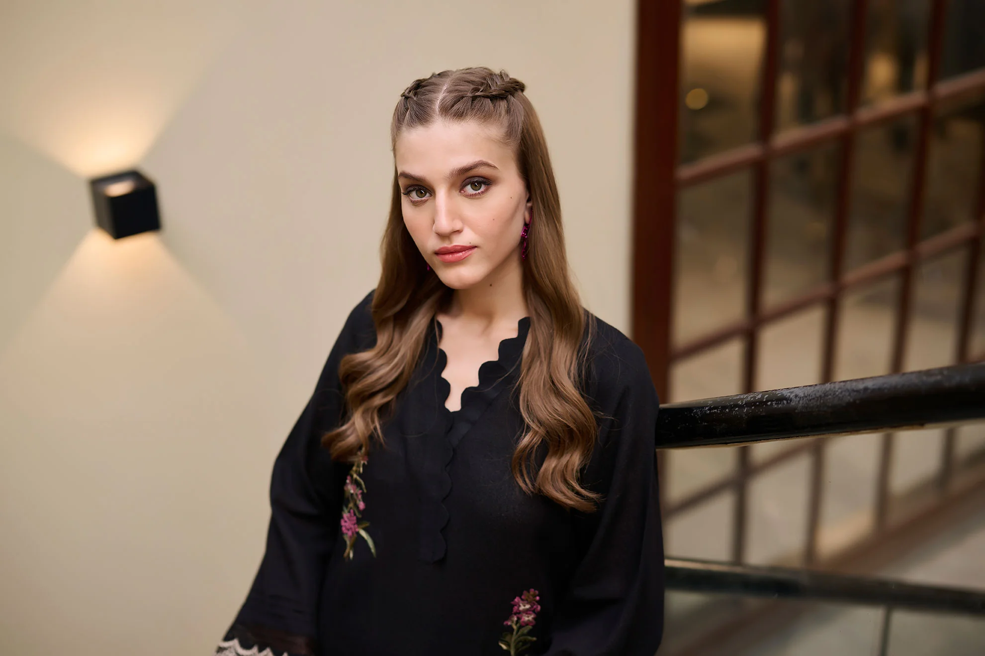 DC-2298 BLACK 2PCS  EMBROIDERED KURTA WITH TROUSER - Image 5