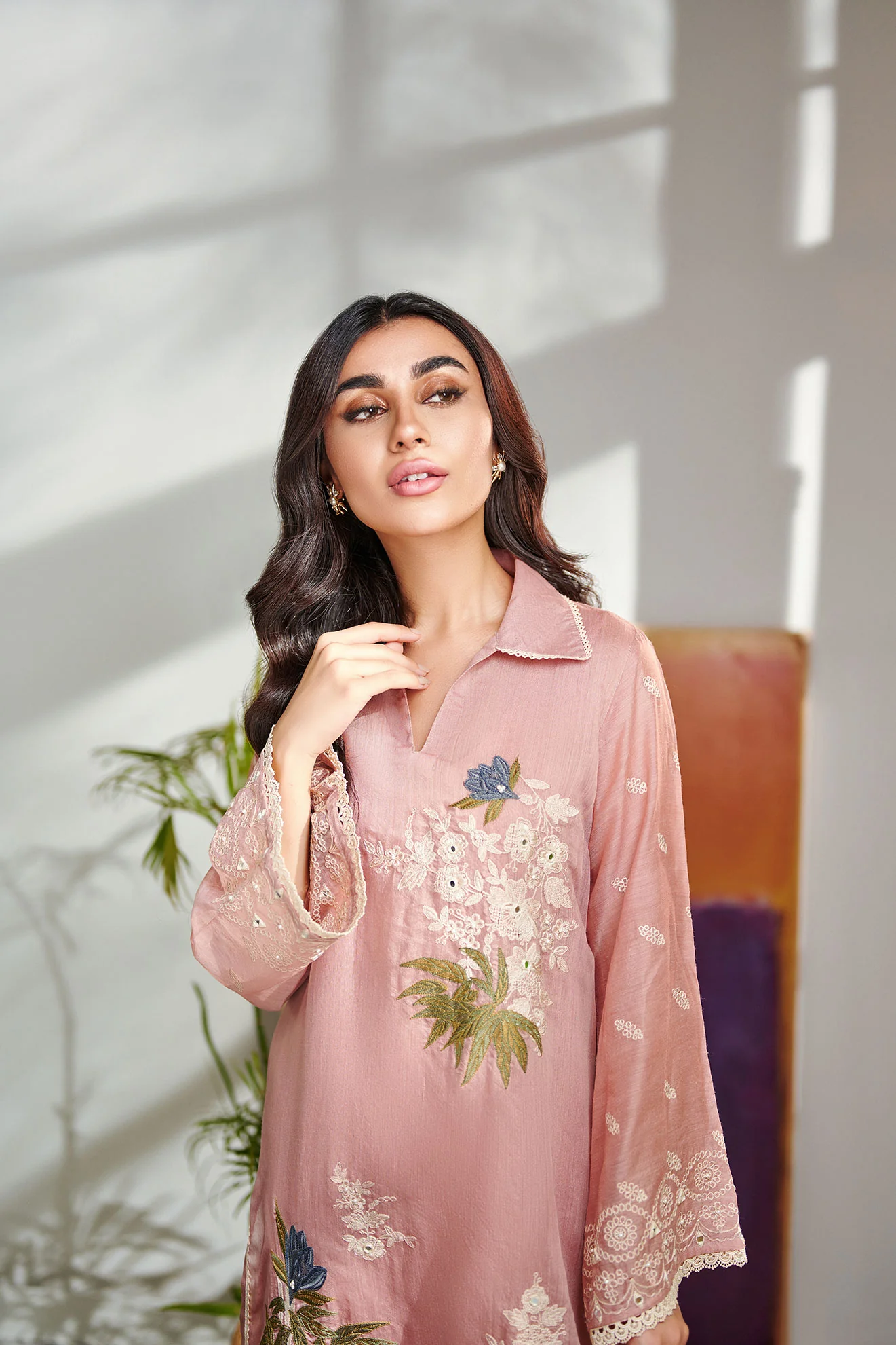 DC-2004 BLUSH-PINK 2PCS  EMBROIDERED KURTA WITH TROUSER - Image 2