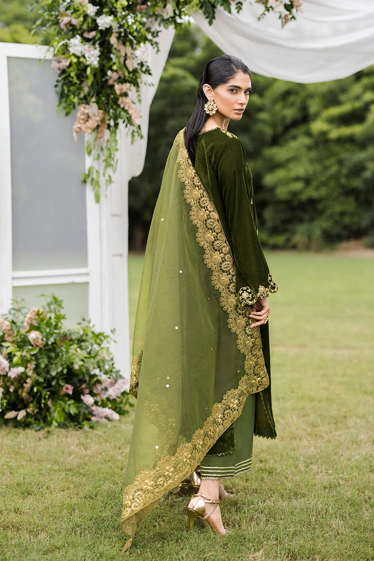 FW25DA-2831   OLIVE GREEN  2PCS  EMBROIDERED KURTA WITH TROUSER - Image 3