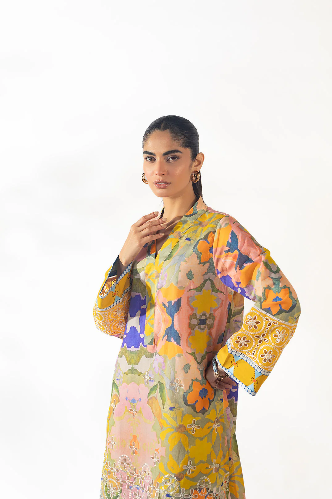SS24DC-2344 MULTI LAWN 2PCS PRINTED KURTA WITH TROUSER - Image 5