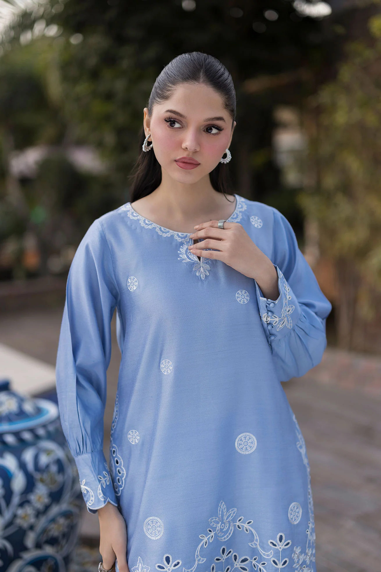 SS25DA-2767 SKY BLUE 2PCS EMBROIDERED KURTA WITH TROUSER - Image 4