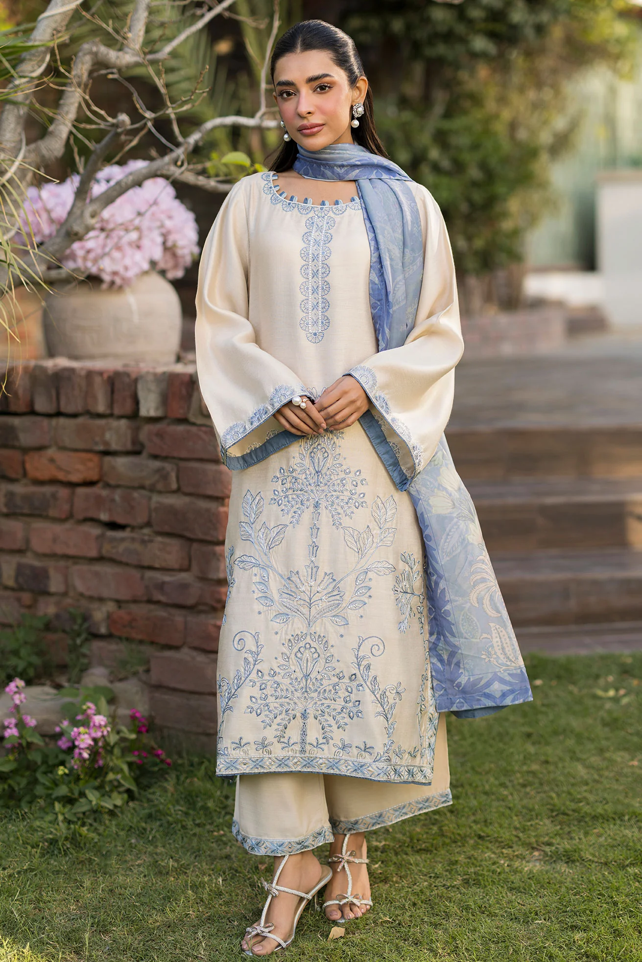 SS25DA-2774 BEIGE 2PCS EMBROIDERED KURTA WITH TROUSER - Image 4