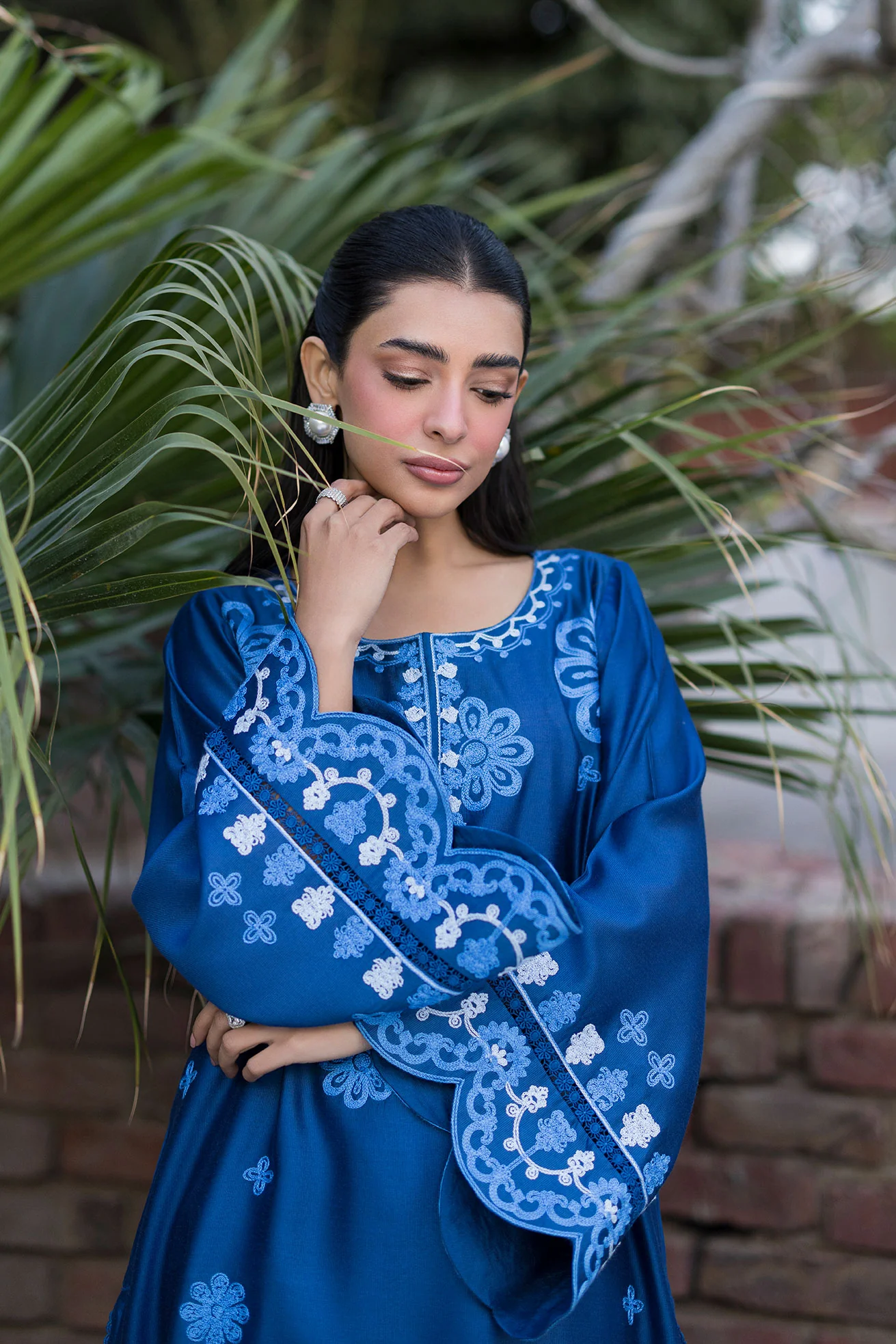 SS25DA-2776   BLUE  2PCS  EMBROIDERED KURTA WITH TROUSER - Image 4