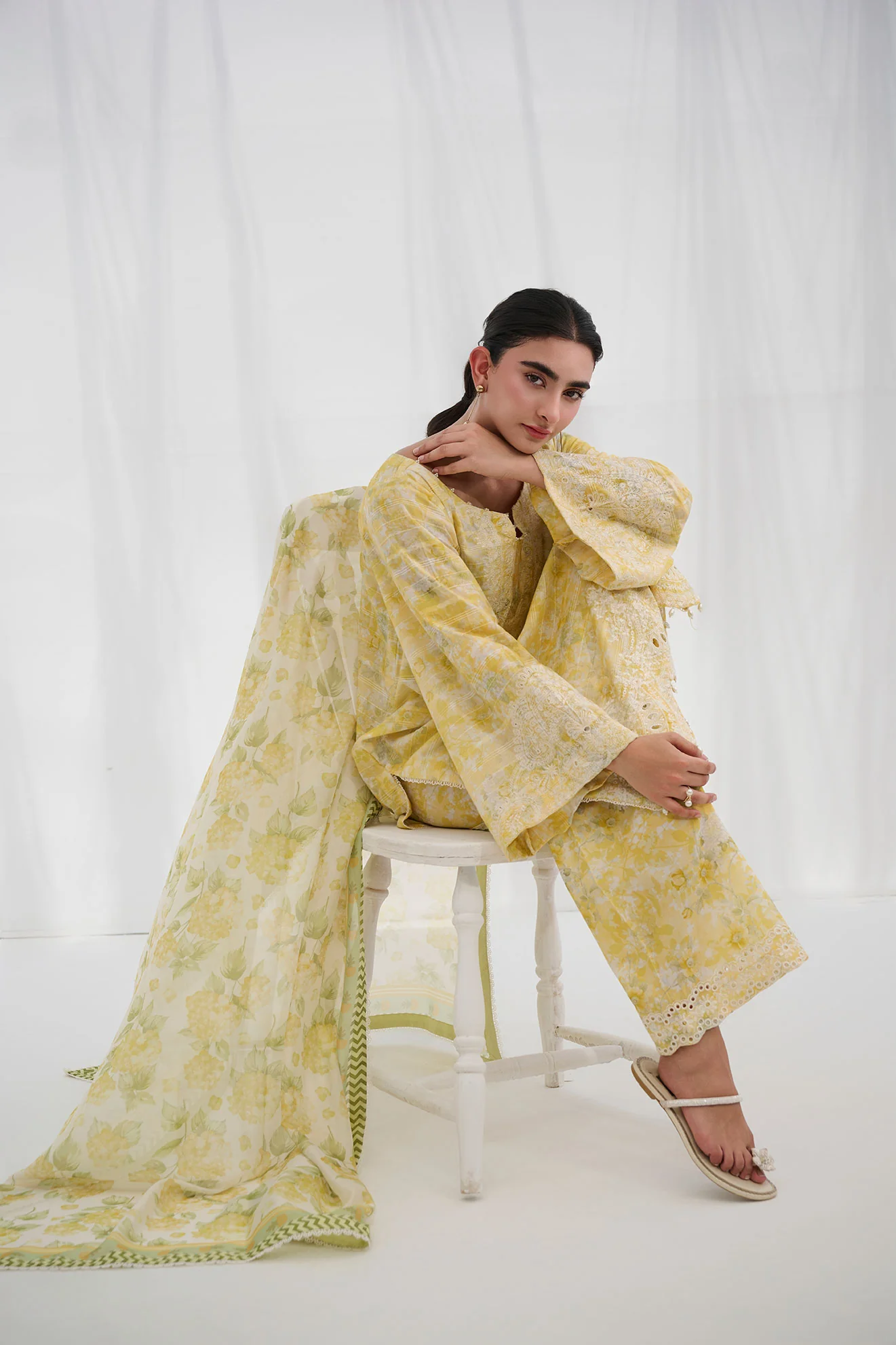 SS25DC-2555 YELLOW COTTON JACQUARD 2PCS EMBROIDERED KURTA WITH TROUSER - Image 4