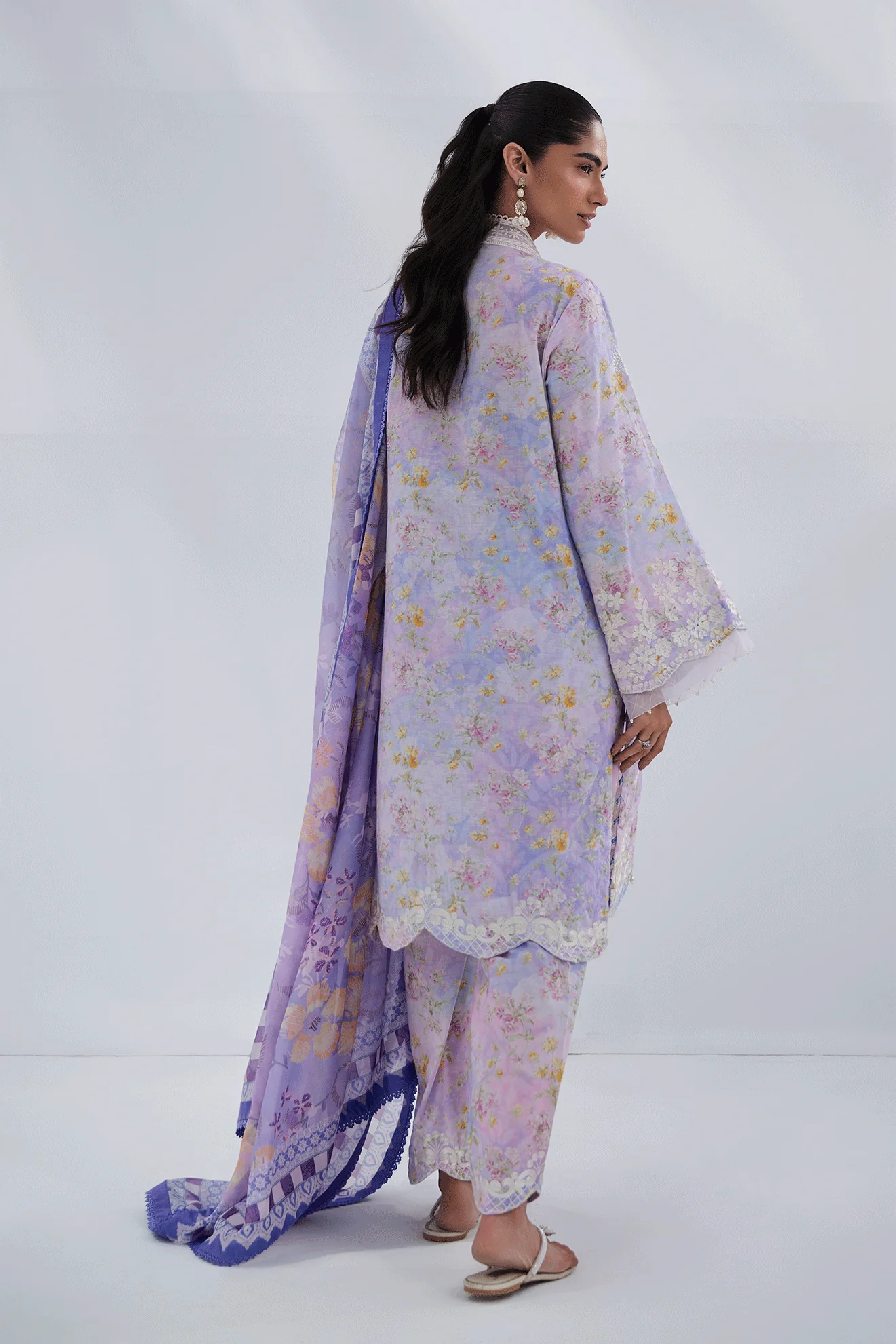 SS25DC-2556 PURPLE COTTON JACQUARD 2PCS EMBROIDERED KURTA WITH TROUSER - Image 5