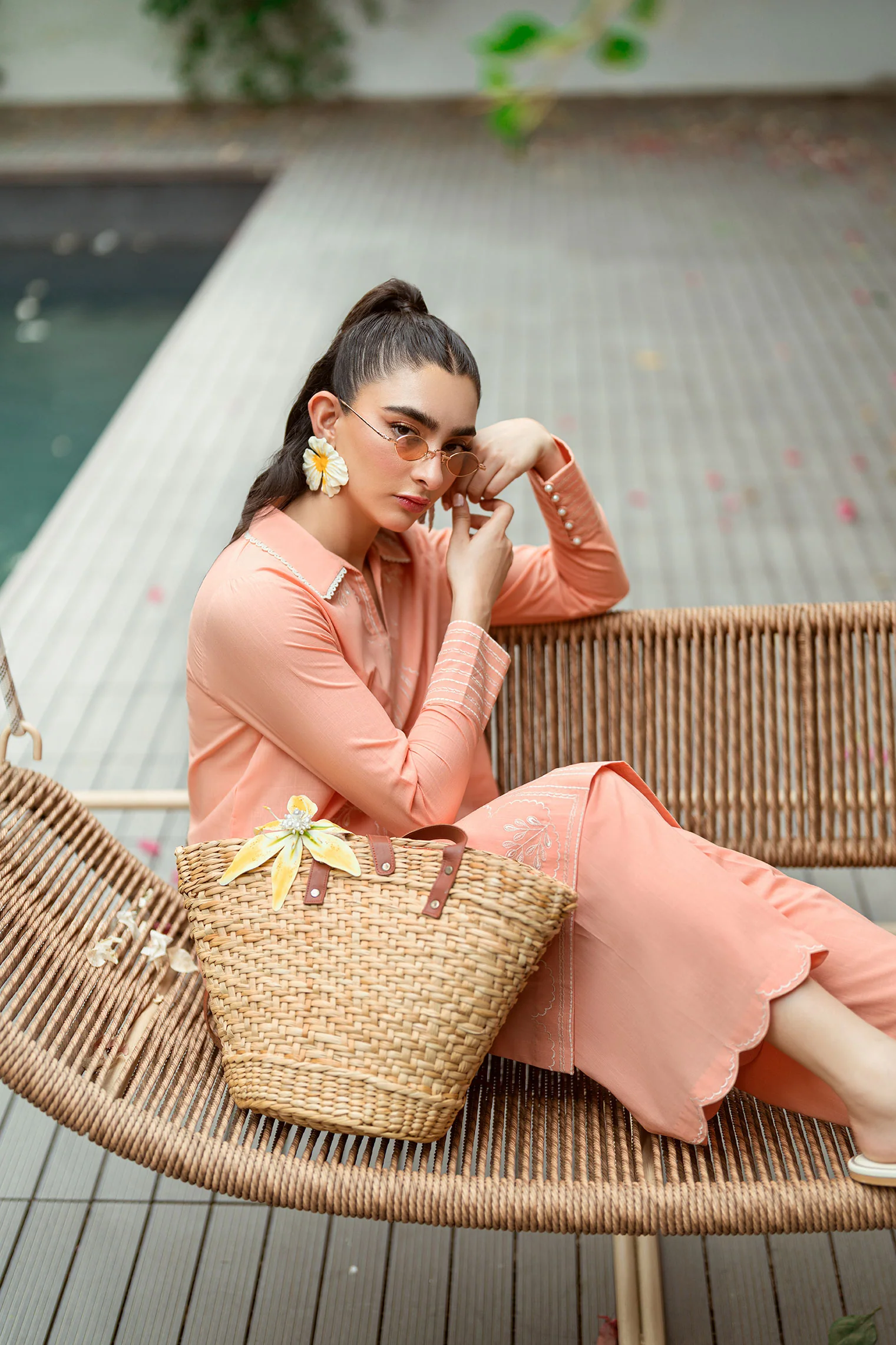 SS25DC-2573 PEACH 2PCS EMBROIDERED KURTA WITH TROUSER - Image 9
