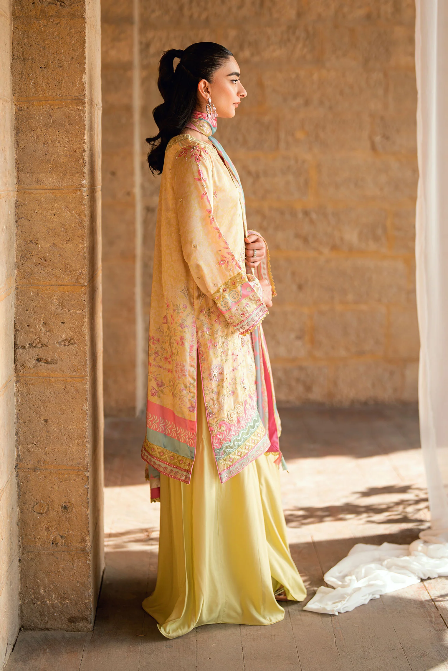 SS26DA-2892 YELLOW 2PCS HAND EMBELLISHED KURTA WITH TROUSER - Image 4