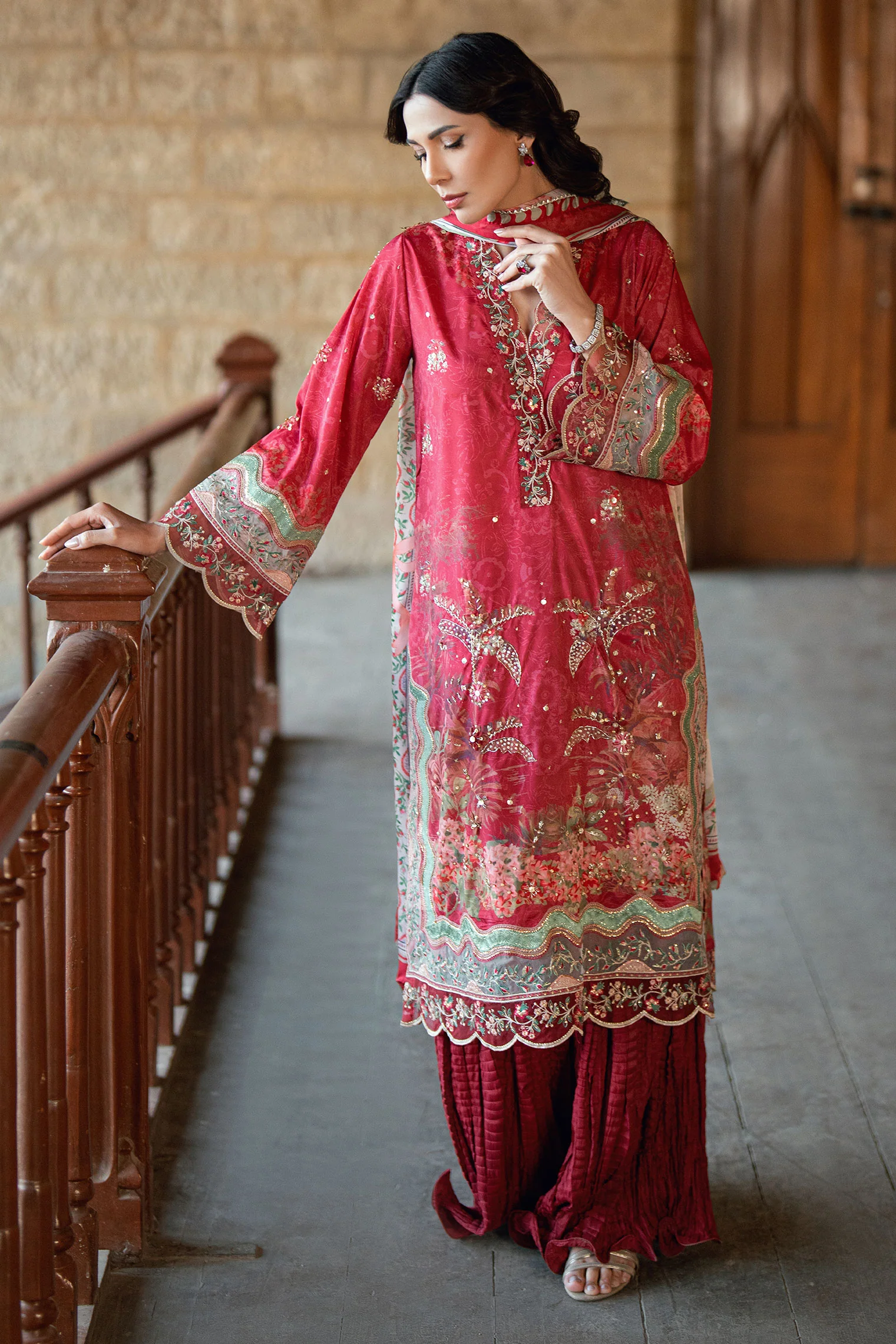 SS26DA-2895 RED 2PCS HAND EMBELLISHED KURTA WITH TROUSER - Image 5