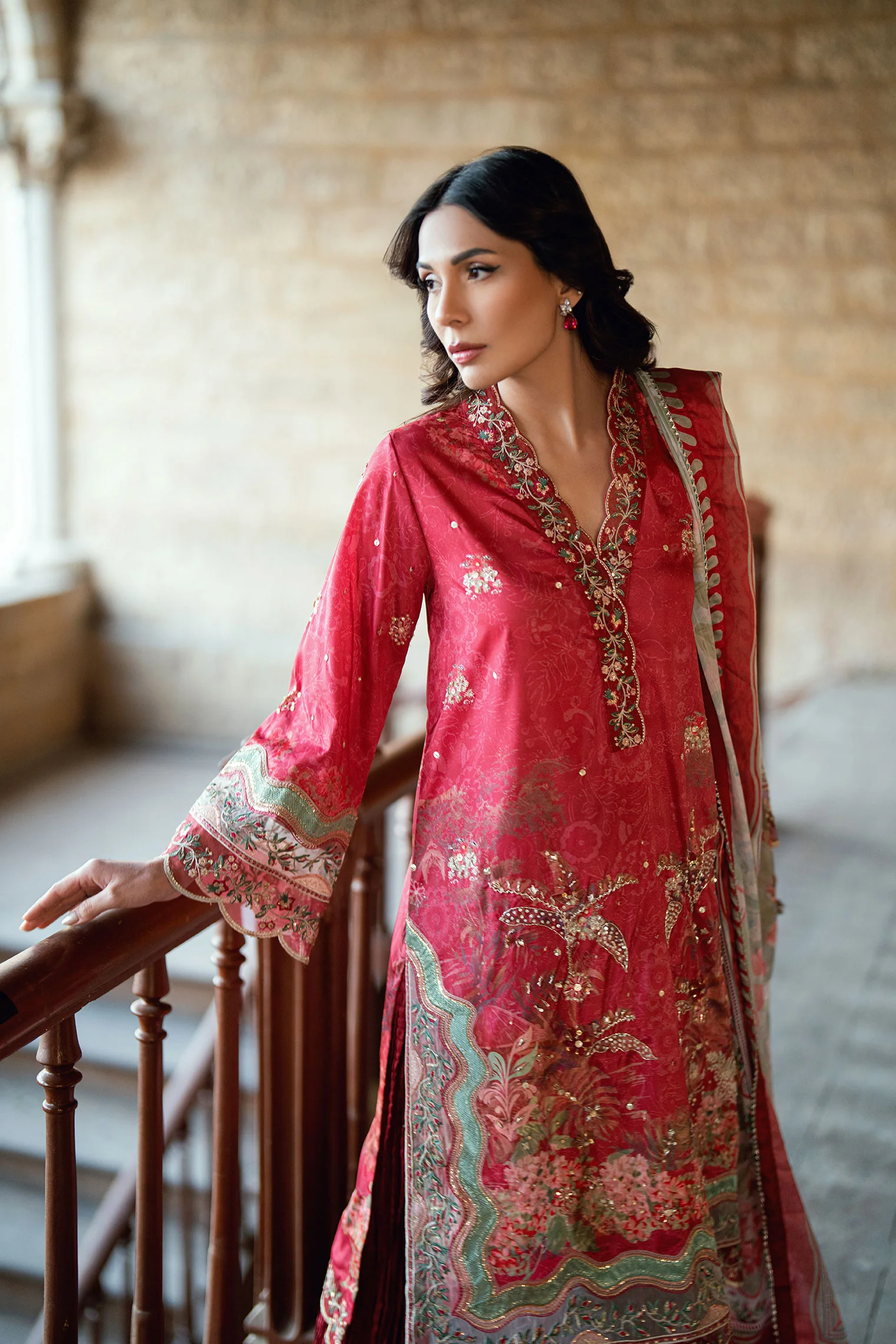 SS26DA-2895 RED 2PCS HAND EMBELLISHED KURTA WITH TROUSER - Image 6