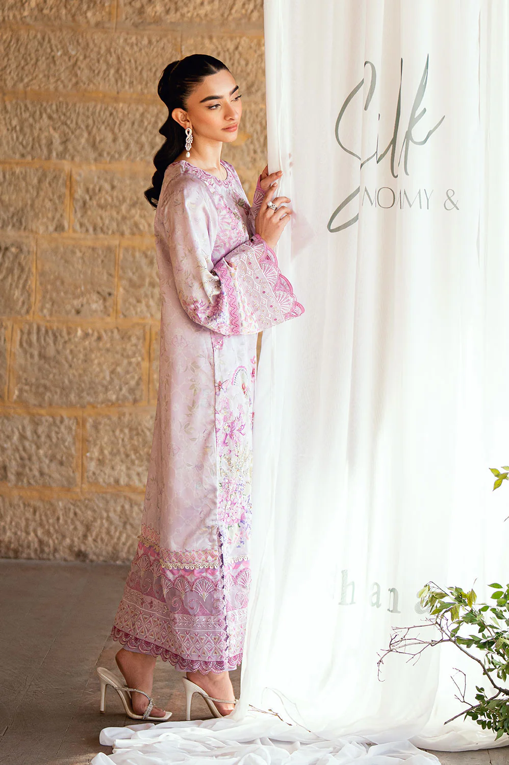 SS26DA-2896 LILAC 2PCS HAND EMBELLISHED KURTA WITH TROUSER - Image 7