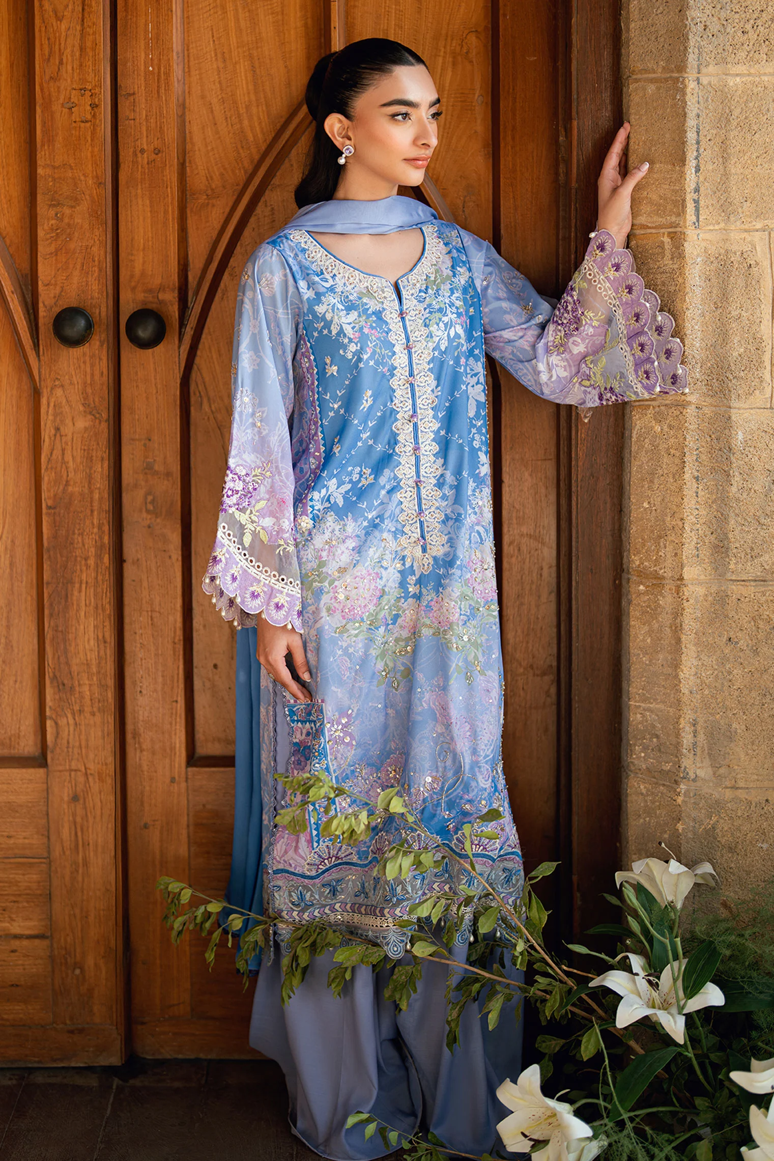 SS26DA-2897 PURPLE 2PCS HAND EMBELLISHED KURTA WITH TROUSER - Image 7