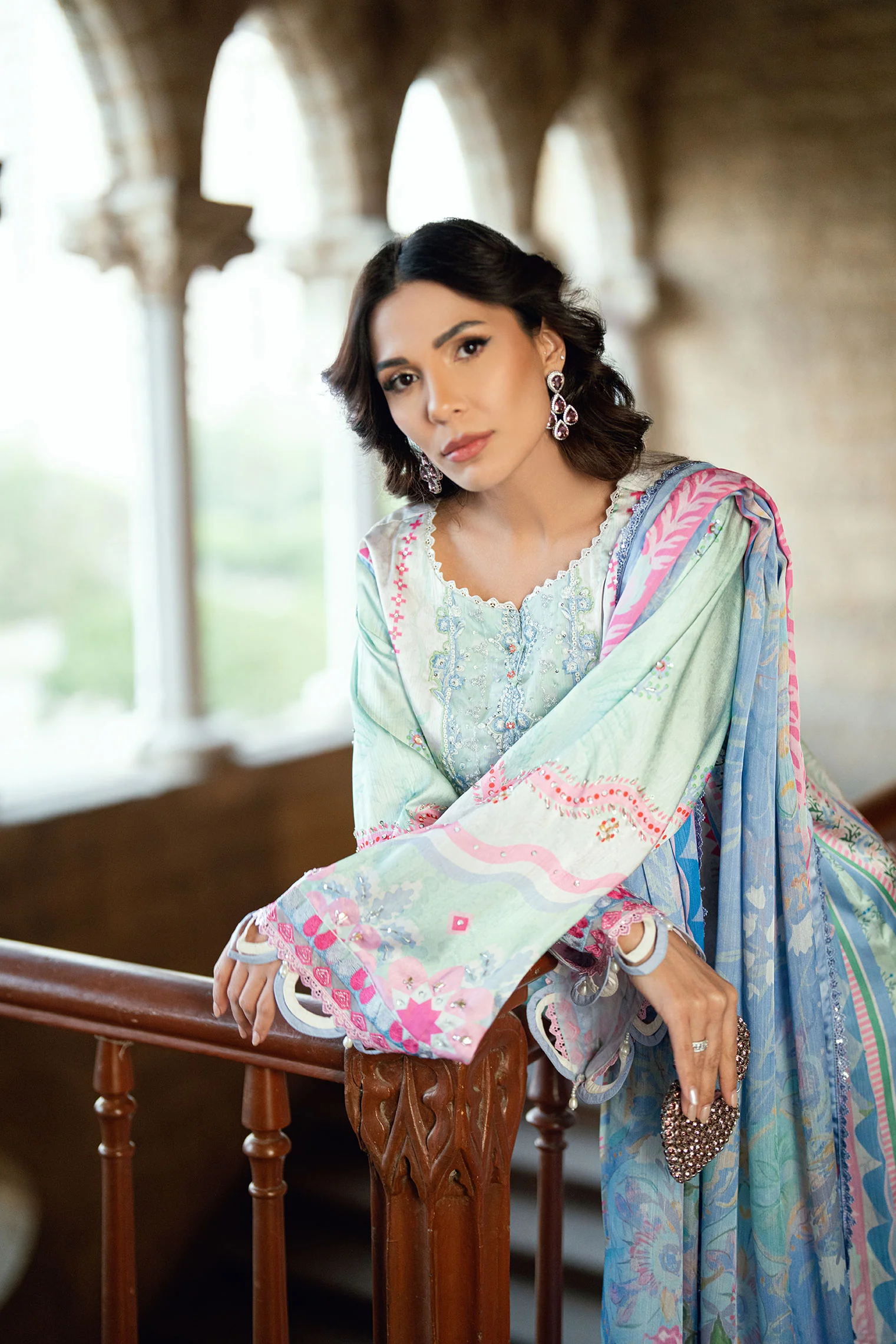 SS26DA-2899 L-GREEN 2PCS HAND EMBELLISHED KURTA WITH TROUSER - Image 6