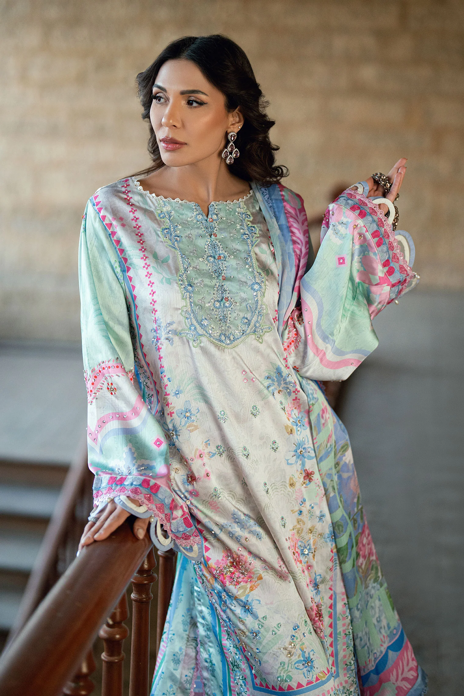 SS26DA-2899 L-GREEN 2PCS HAND EMBELLISHED KURTA WITH TROUSER - Image 8
