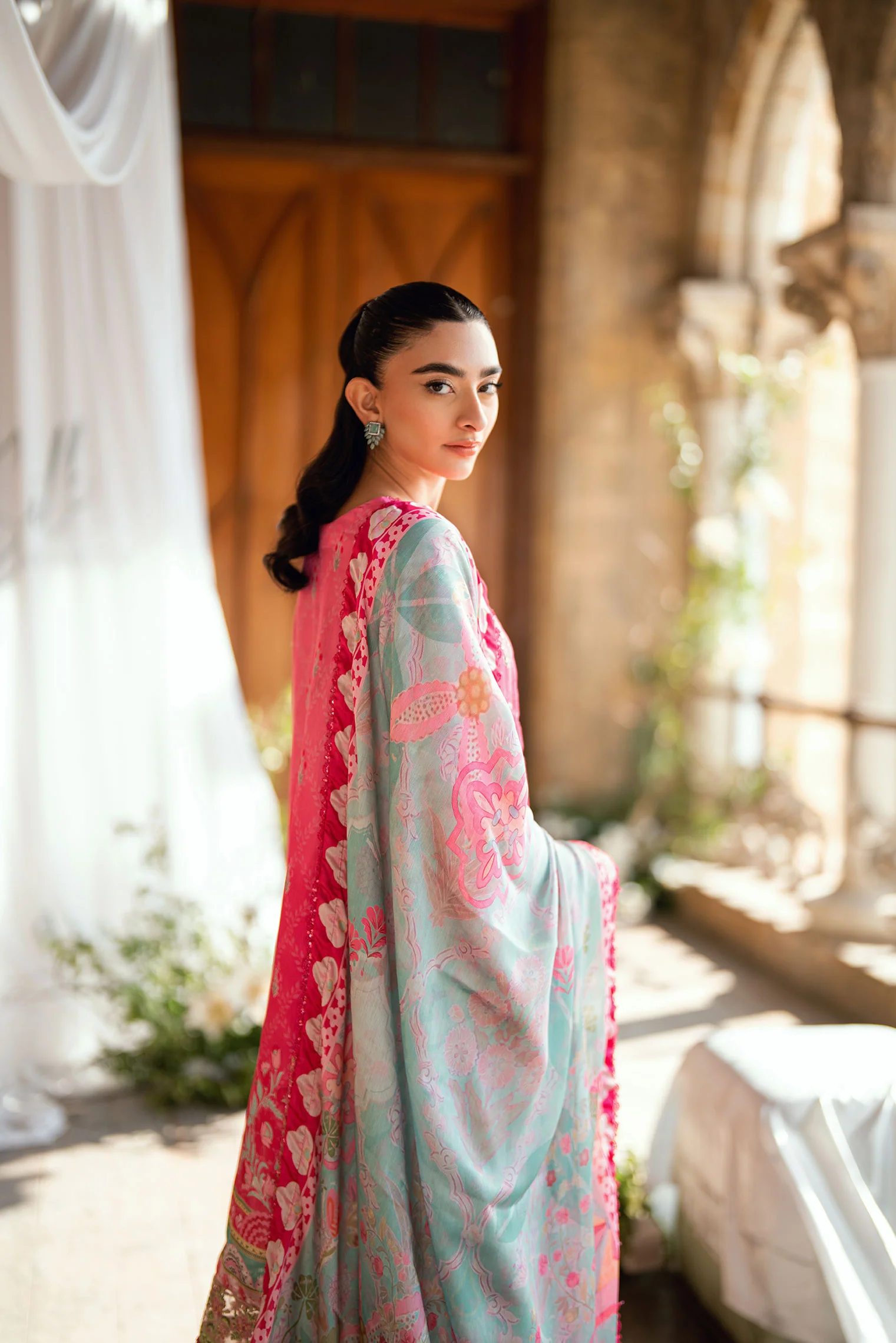SS26DA-2900 PINK 2PCS HAND EMBELLISHED KURTA WITH TROUSER - Image 6