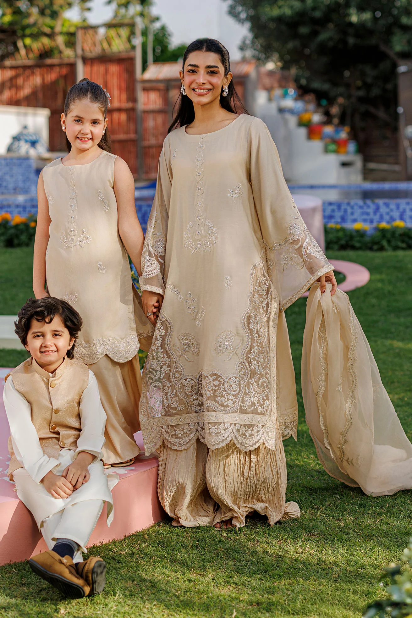 SS26DA-2901 BEIGE 2PCS  EMBROIDERED KURTA WITH TROUSER - Image 12