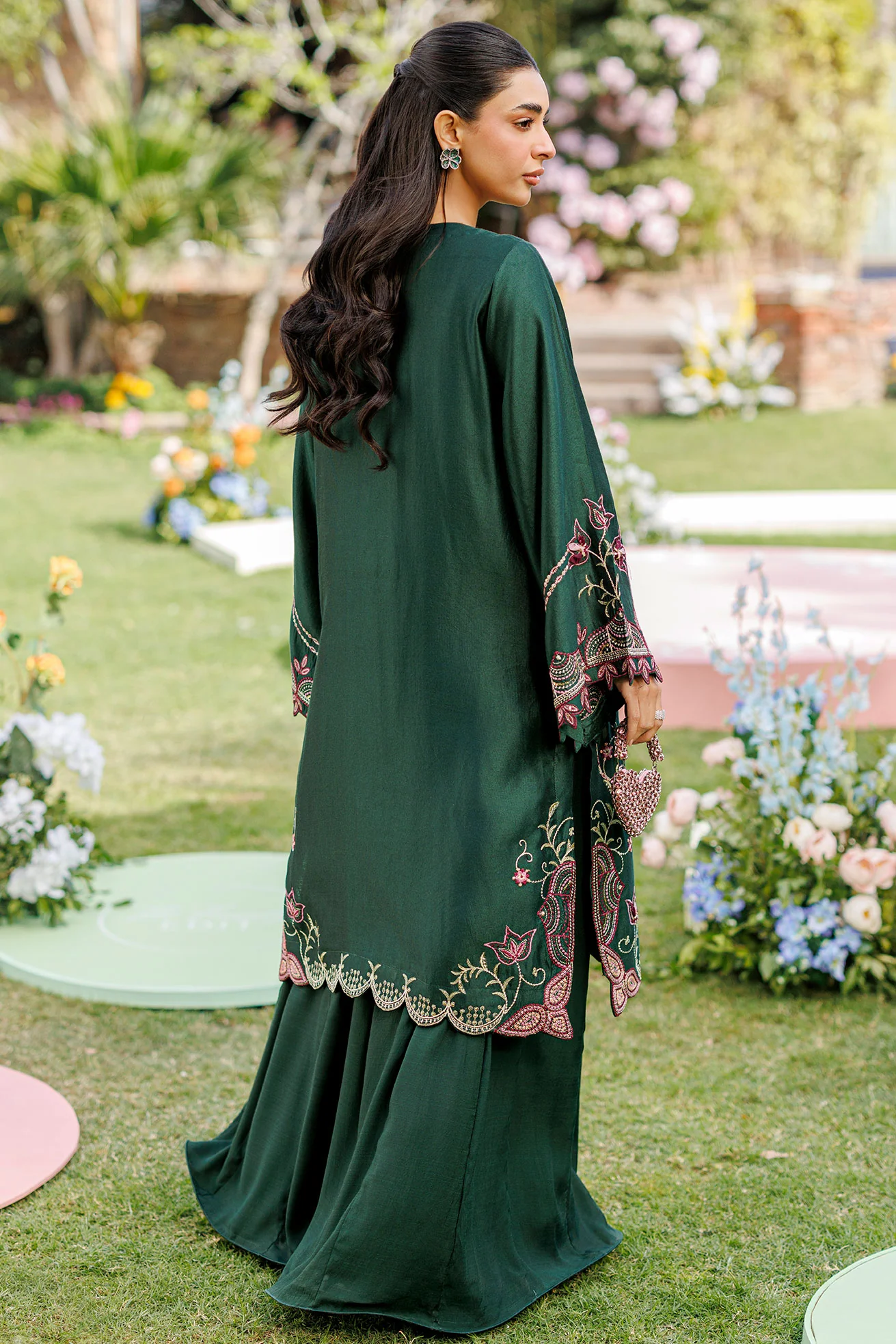 SS26DA-2902 BOTTLE GREEN 2PCS EMBROIDERED KURTA WITH TROUSER - Image 4
