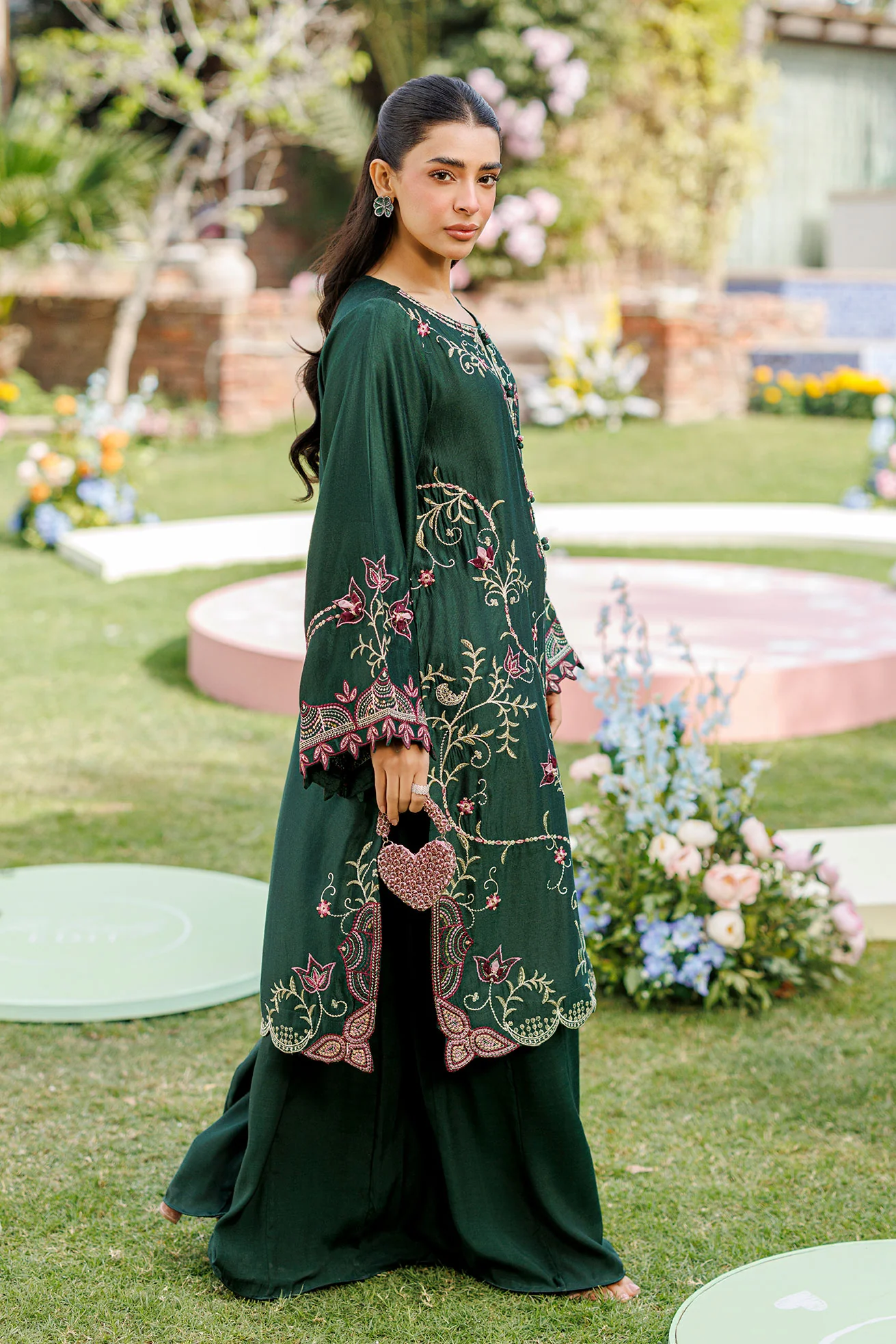 SS26DA-2902 BOTTLE GREEN 2PCS EMBROIDERED KURTA WITH TROUSER - Image 5