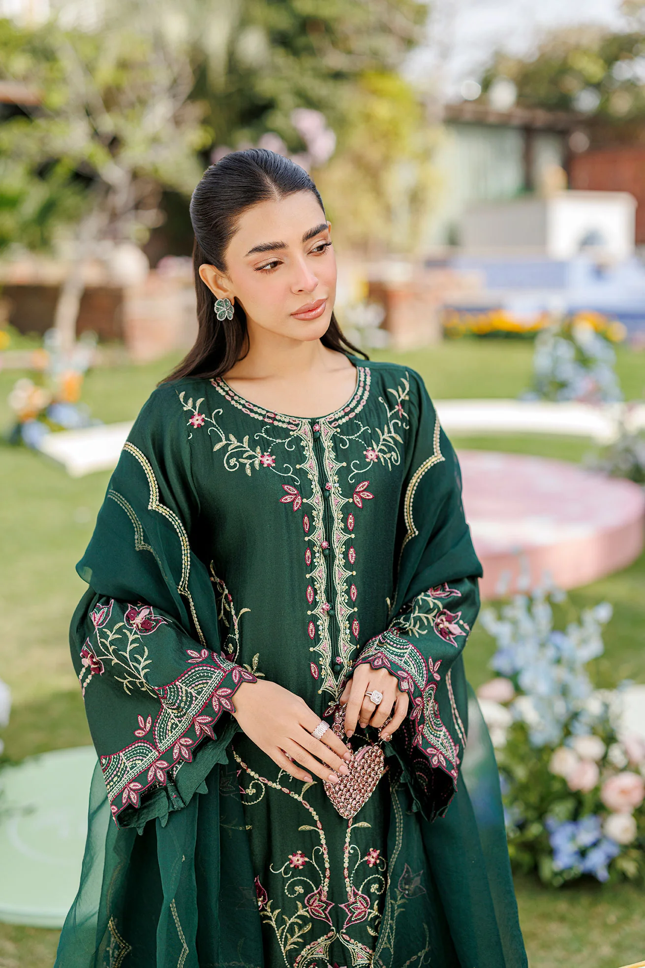 SS26DA-2902 BOTTLE GREEN 2PCS EMBROIDERED KURTA WITH TROUSER - Image 6