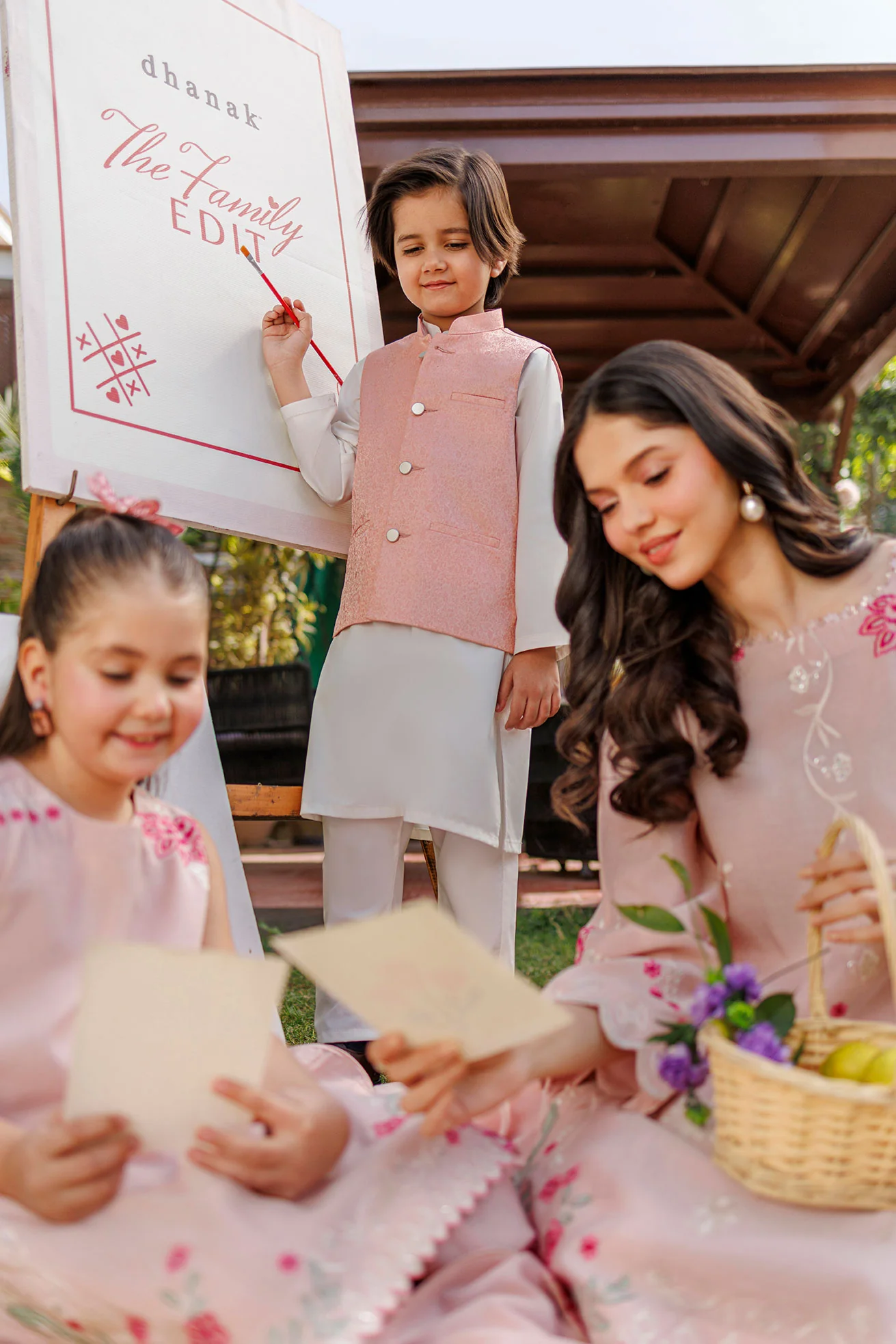 SS26DA-2906 PINK 2PCS EMBROIDERED KURTA WITH TROUSER - Image 3